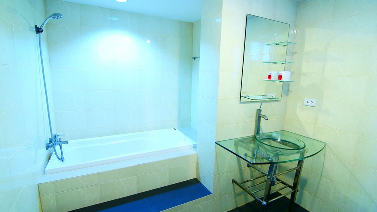 Photo of Bathroom in Don Hua Lo