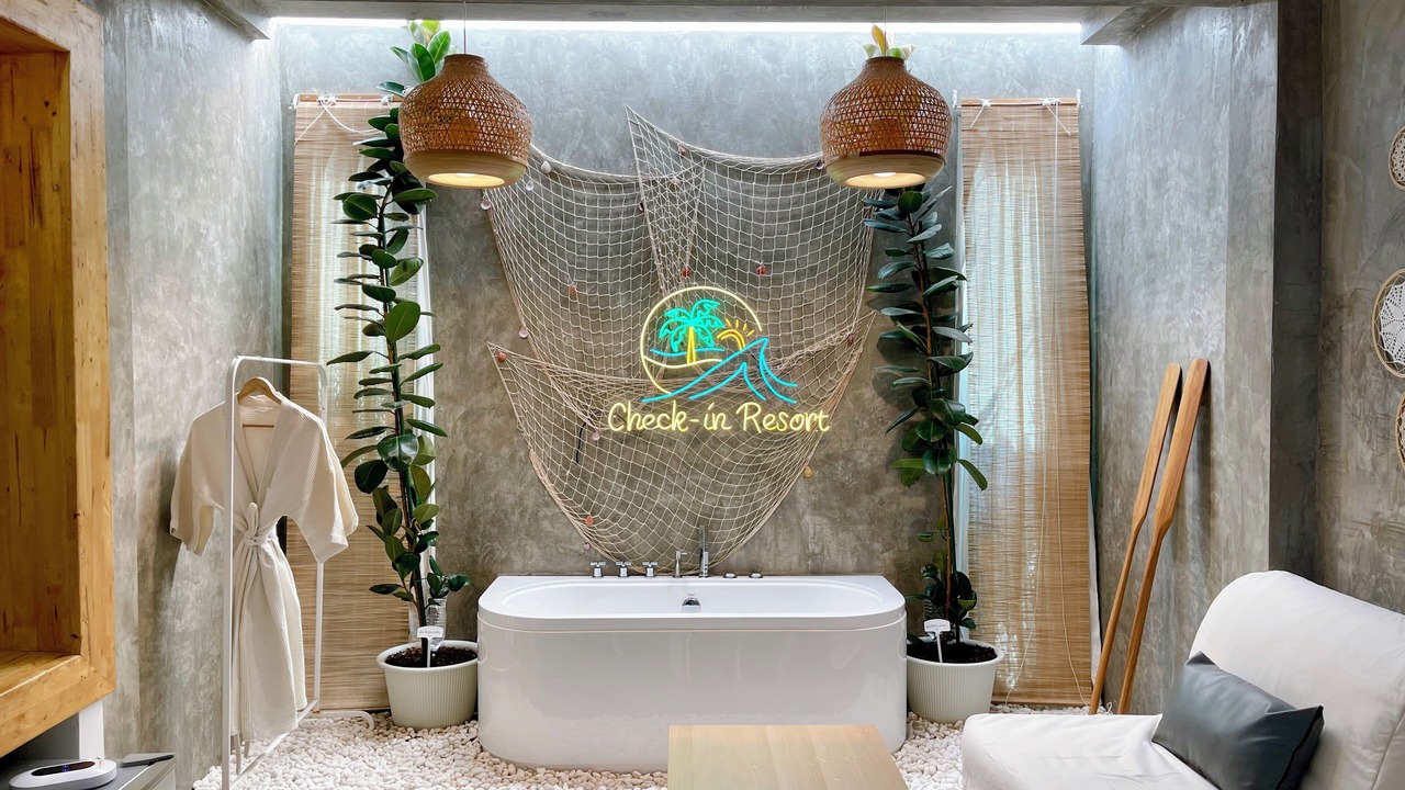 Photo of Bedroom in Koh Lan