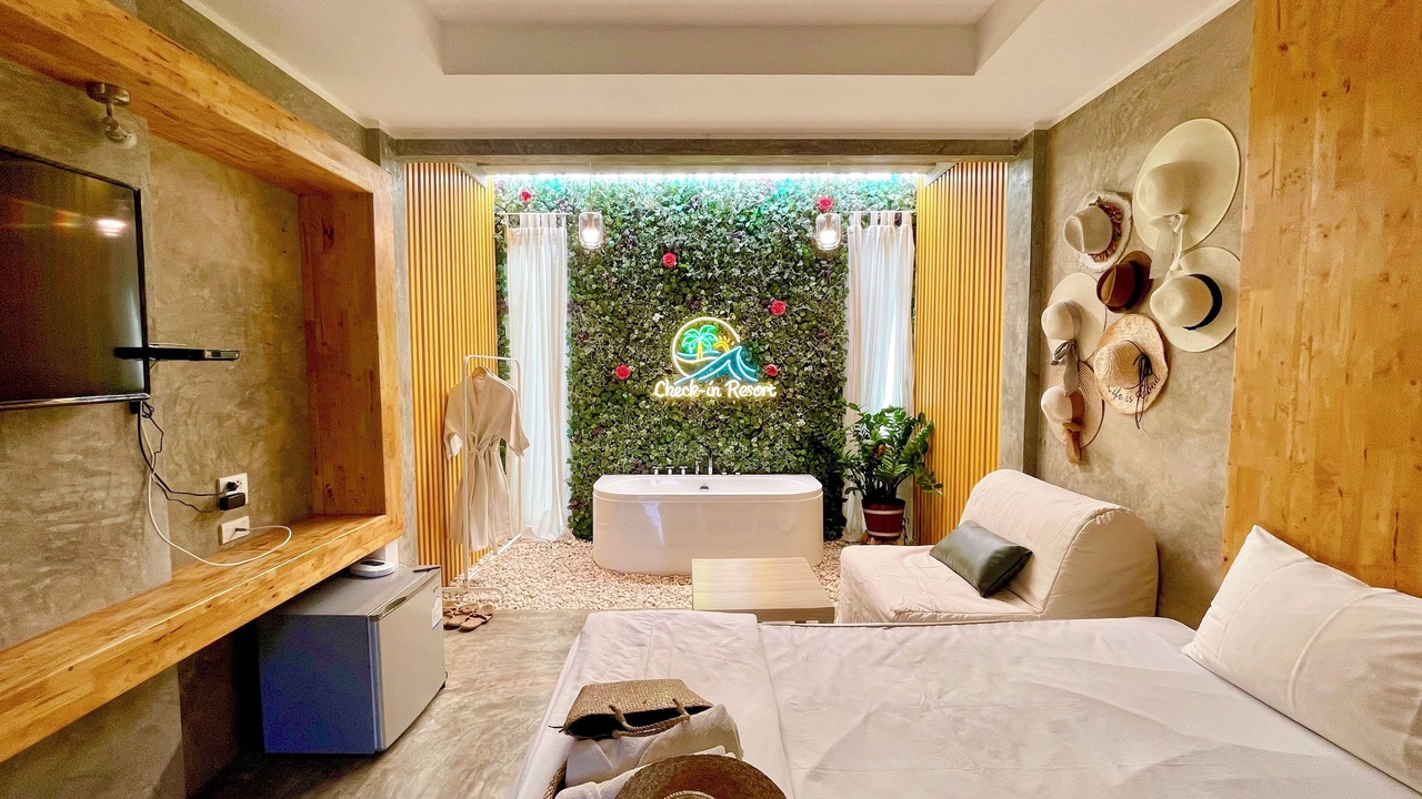 Photo of Bedroom in Koh Lan