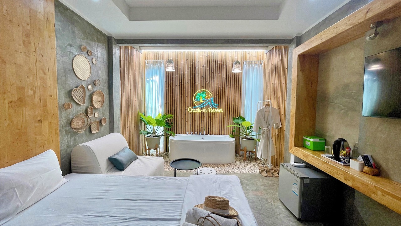 Photo of Bedroom in Koh Lan
