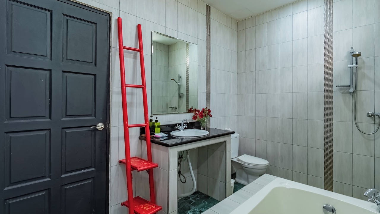 Photo of Bathroom in Chalong