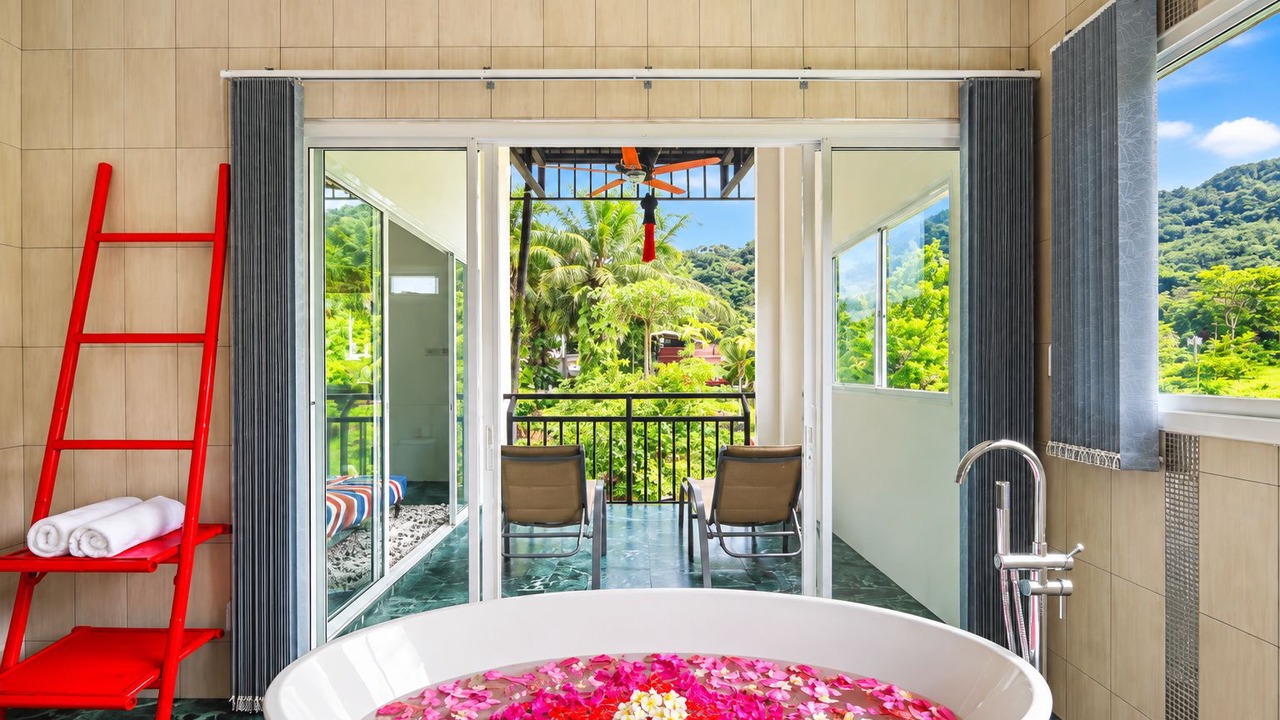 Photo of Bathroom in Chalong