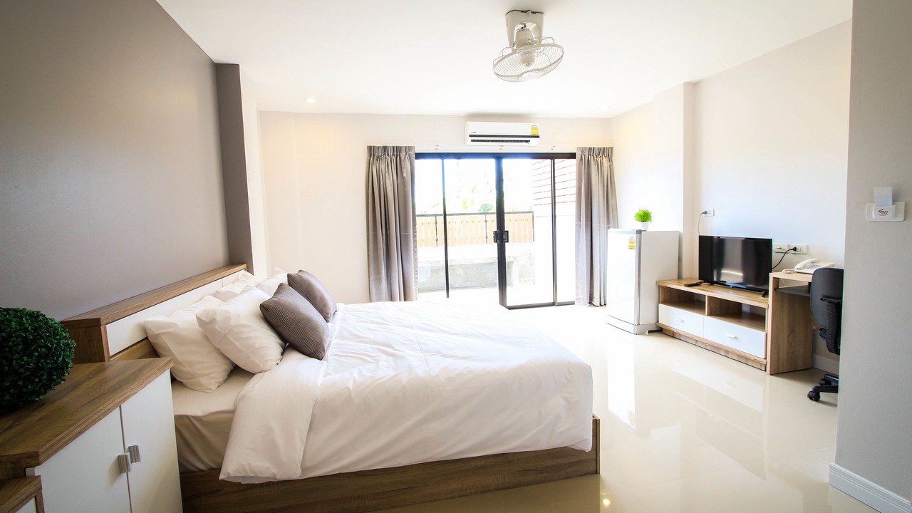Photo of Bedroom in Chalong