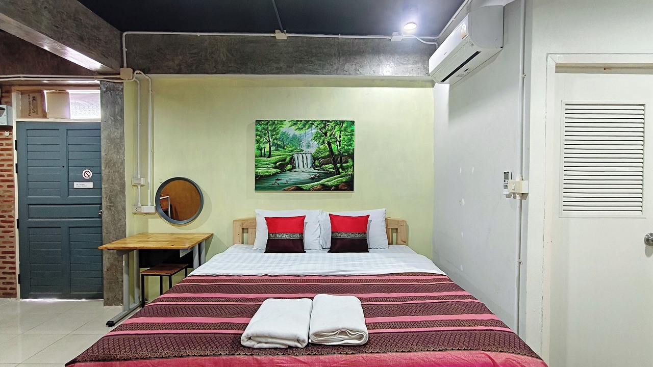 Photo of Bedroom in San Kamphaeng