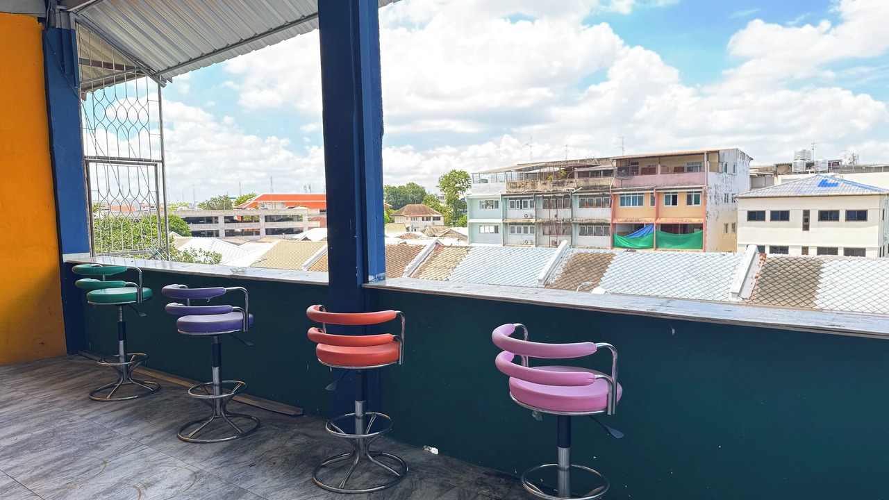 Photo of Patio Balcony in Talat Yot