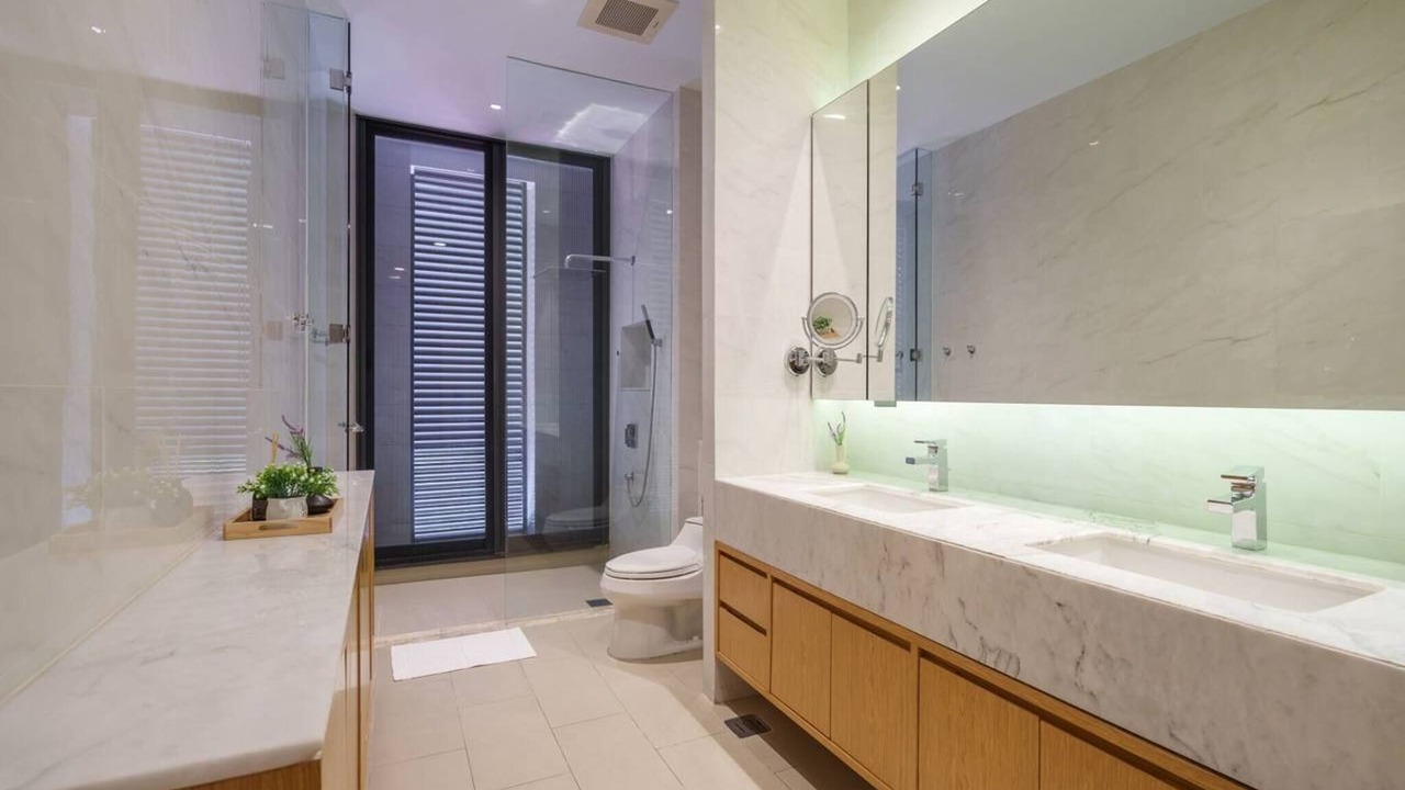 Photo of Bathroom in Ekkamai