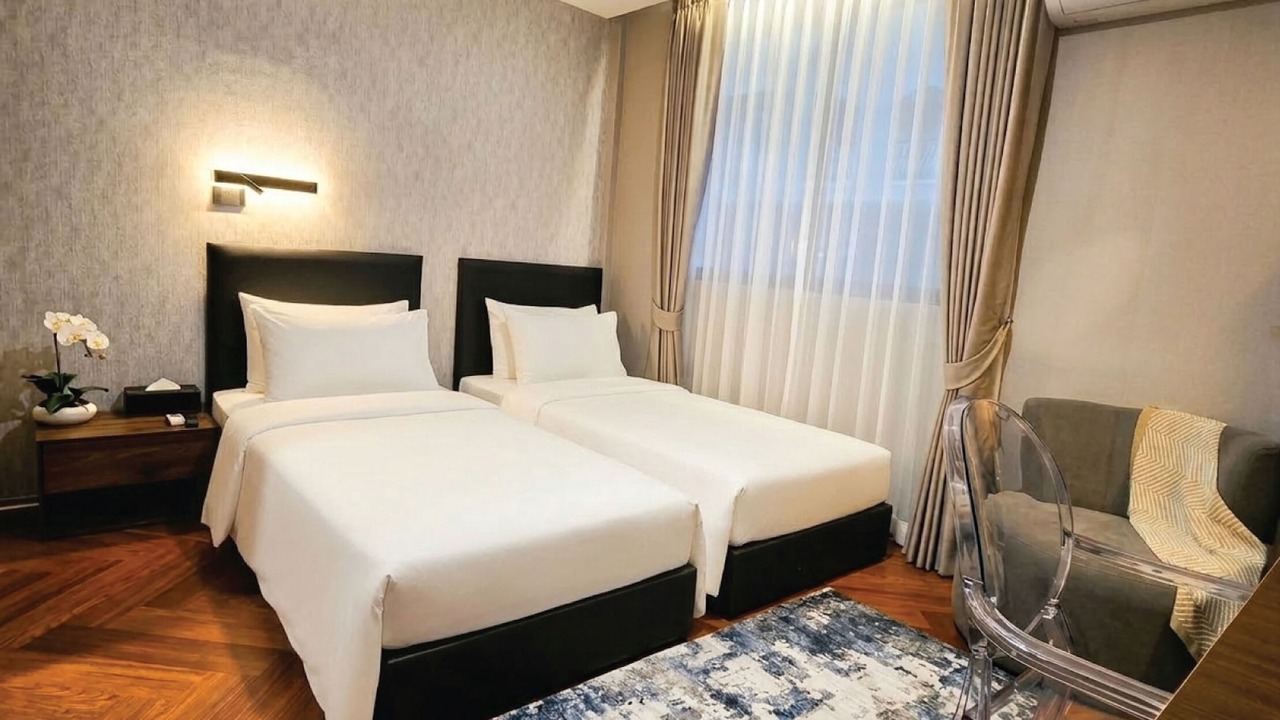 Photo of Bedroom in Thanon Phetchaburi