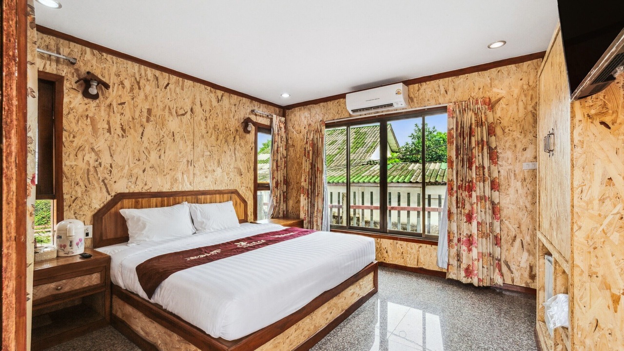 Photo of Bedroom in Nai Mueang