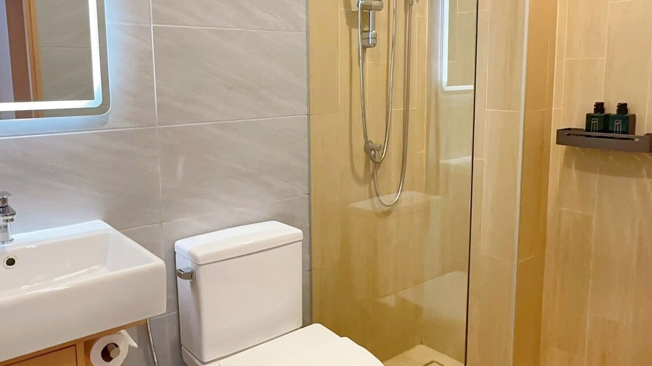 Photo of Bathroom in Phra Khanong Nuea
