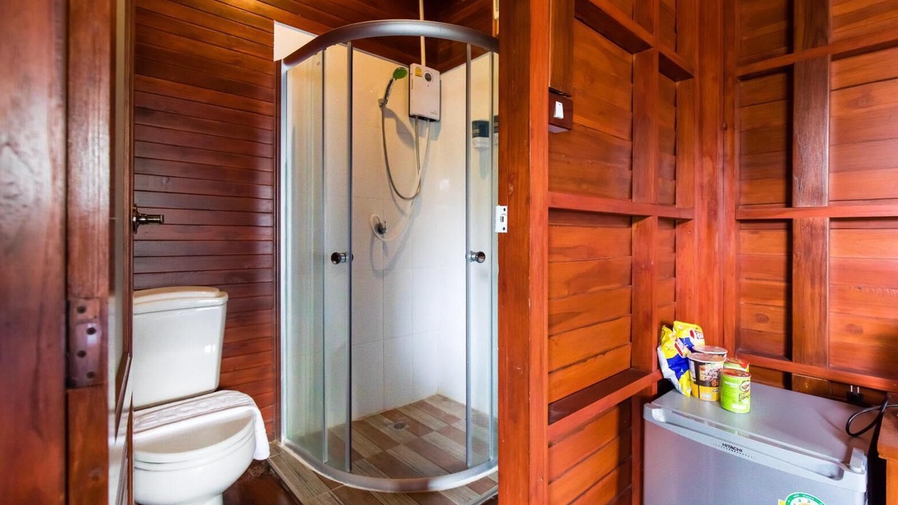 Photo of Bathroom in Pong