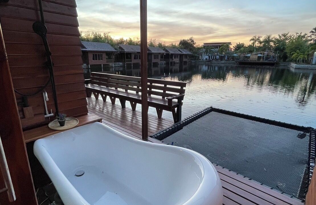 Photo of Outdoor in Pong