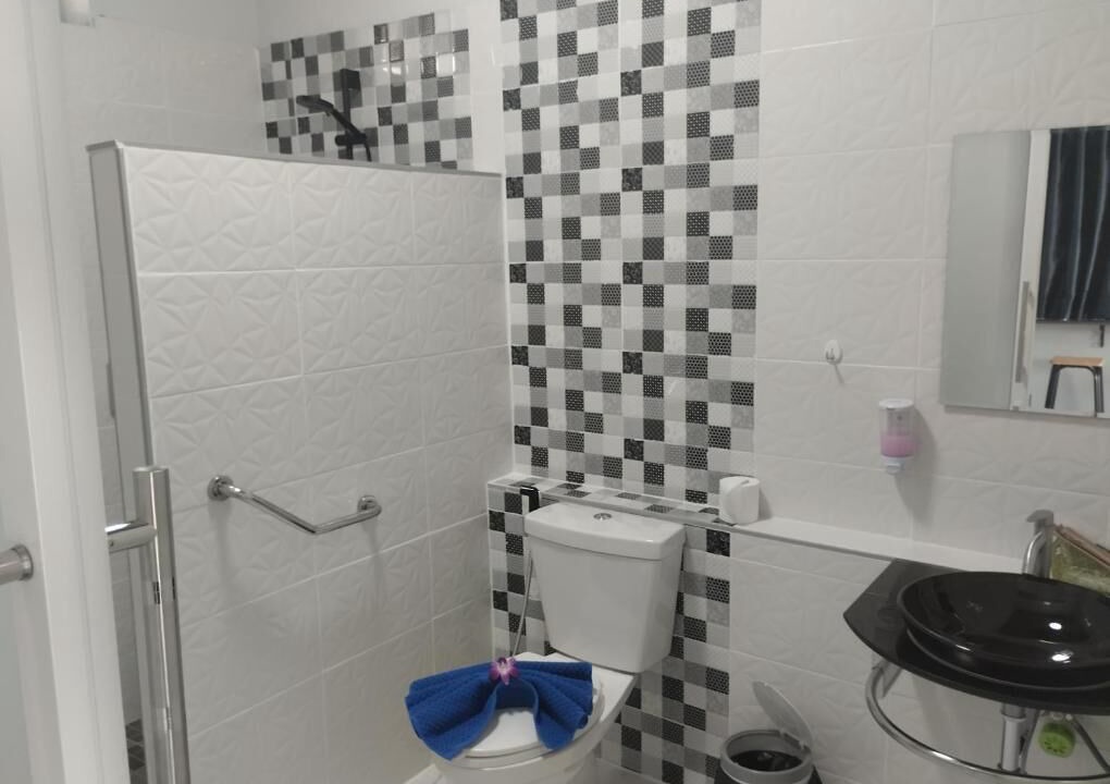 Photo of Bathroom in Prakhon Chai