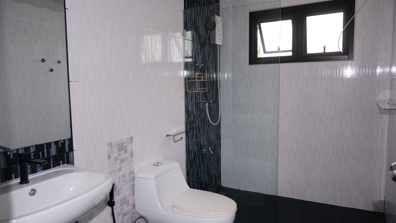 Photo of Bathroom in Bang Na