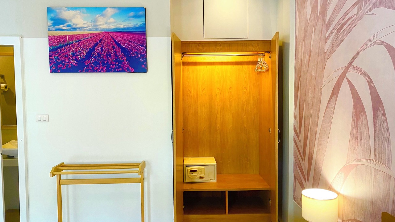 Photo of Bedroom in Kata