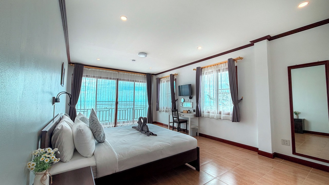 Photo of Bedroom in Hua Thanon