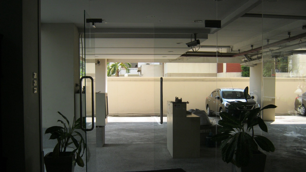 Photo of Others in Chom Phon