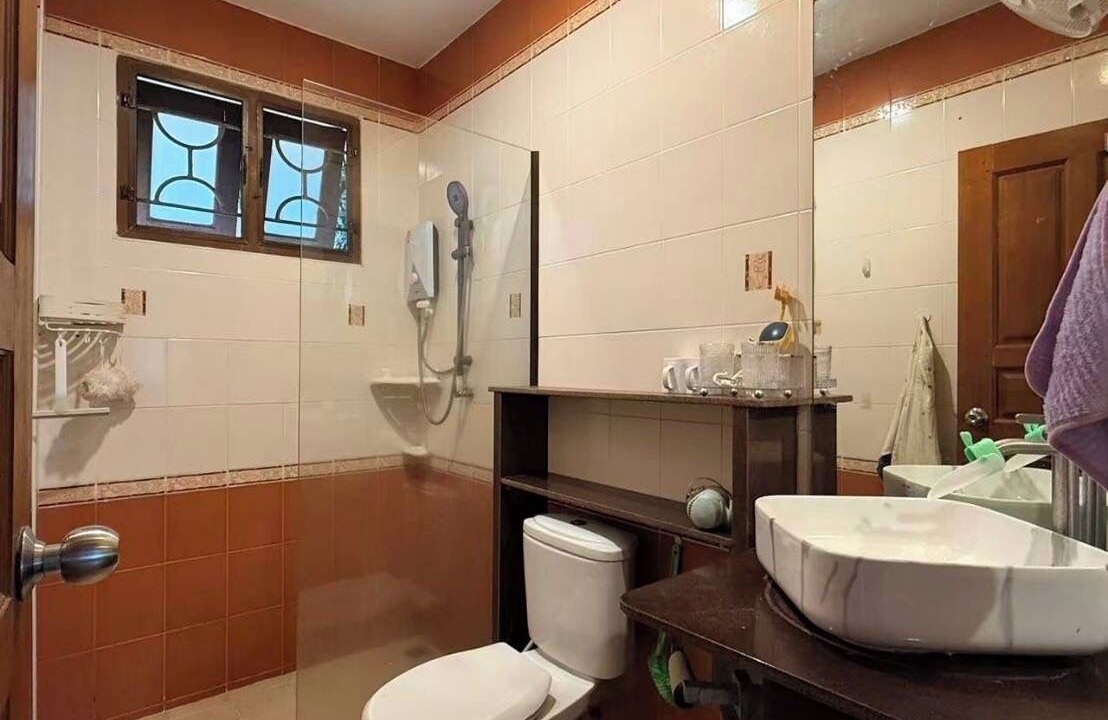 Photo of Bathroom in Bang Po