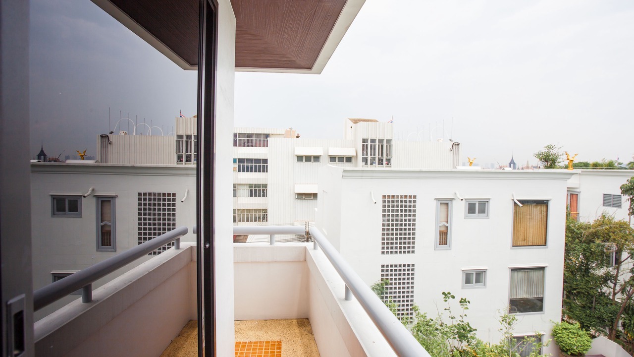 Photo of Patio Balcony in Chana Songkhram