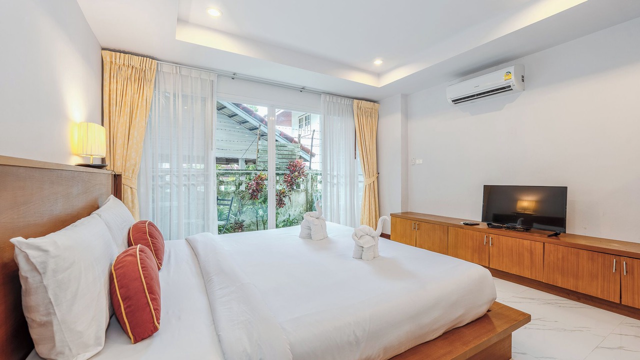 Photo of Patio Balcony in Nai Harn