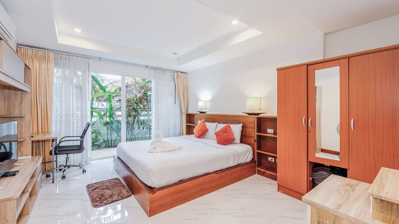 Photo of Patio Balcony in Nai Harn