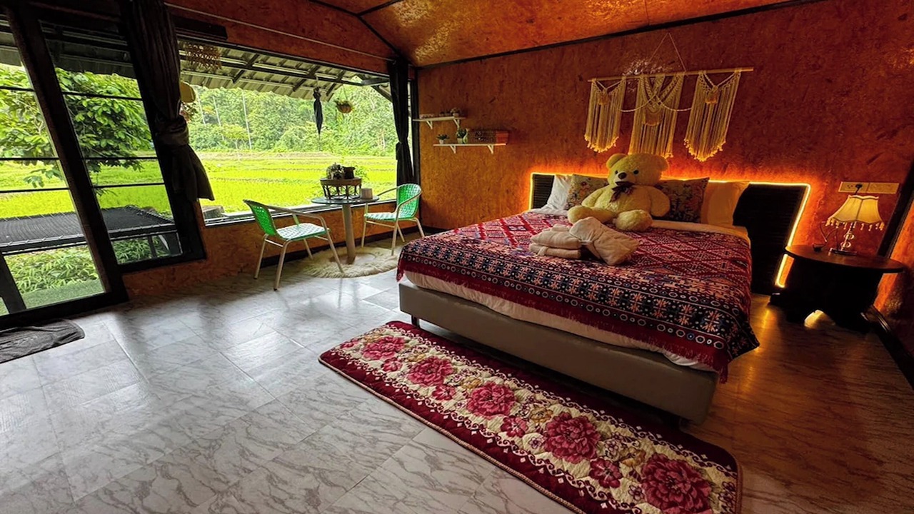 Photo of Others in Pua
