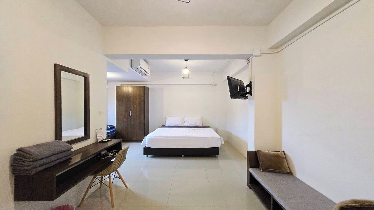 Photo of Bedroom in Hai Ya