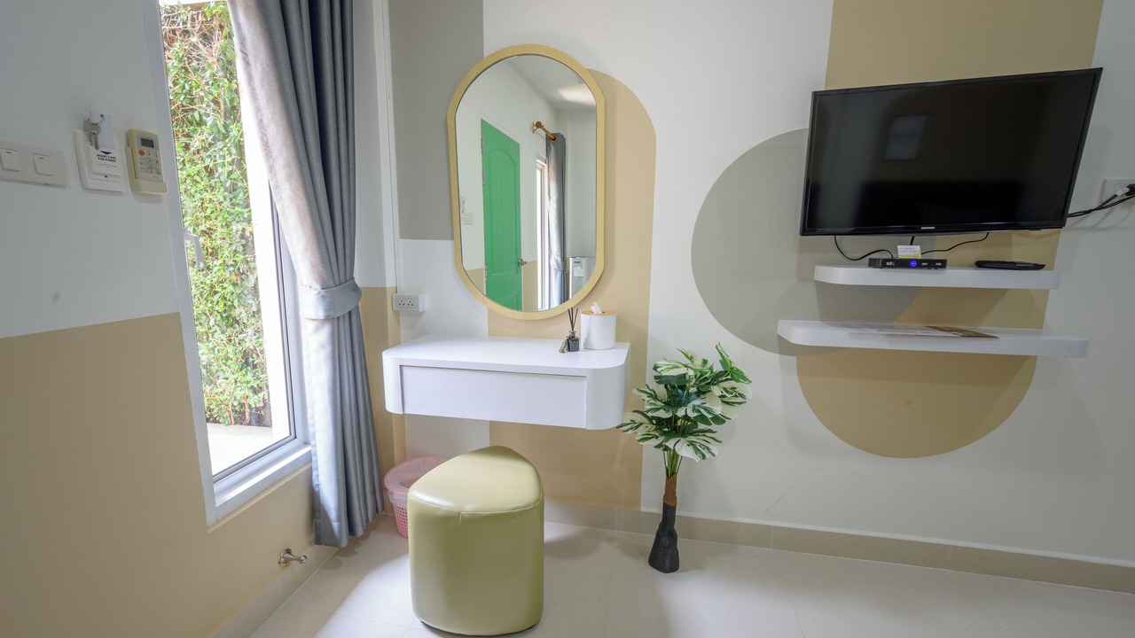 Photo of Bedroom in Koh Lan