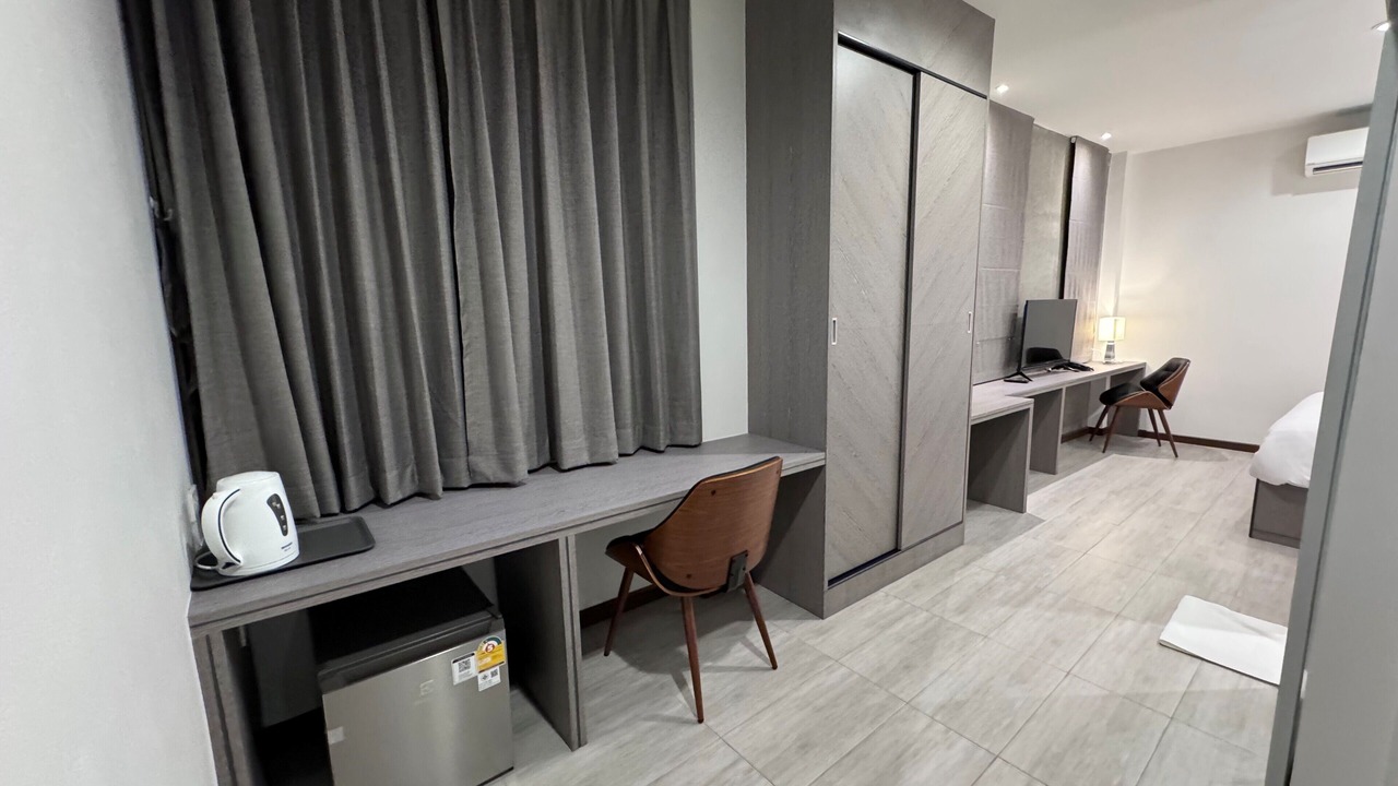 Photo of Bedroom in Pom Prap Sattru Phai