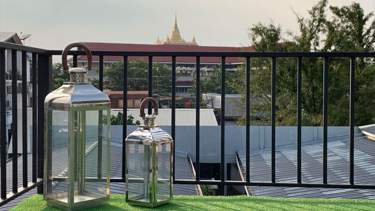 Photo of Outdoor in Pom Prap Sattru Phai