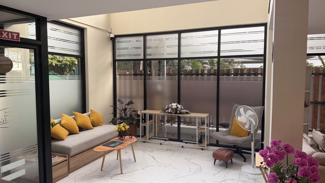 Photo of Livingroom in Asoke