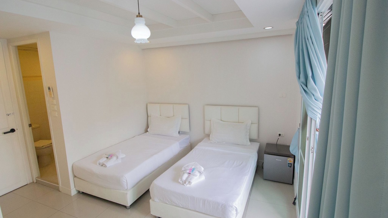 Photo of Bedroom in Samsen Nok