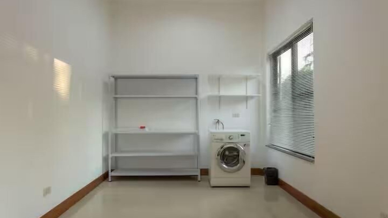 Photo of Bedroom in Chalong