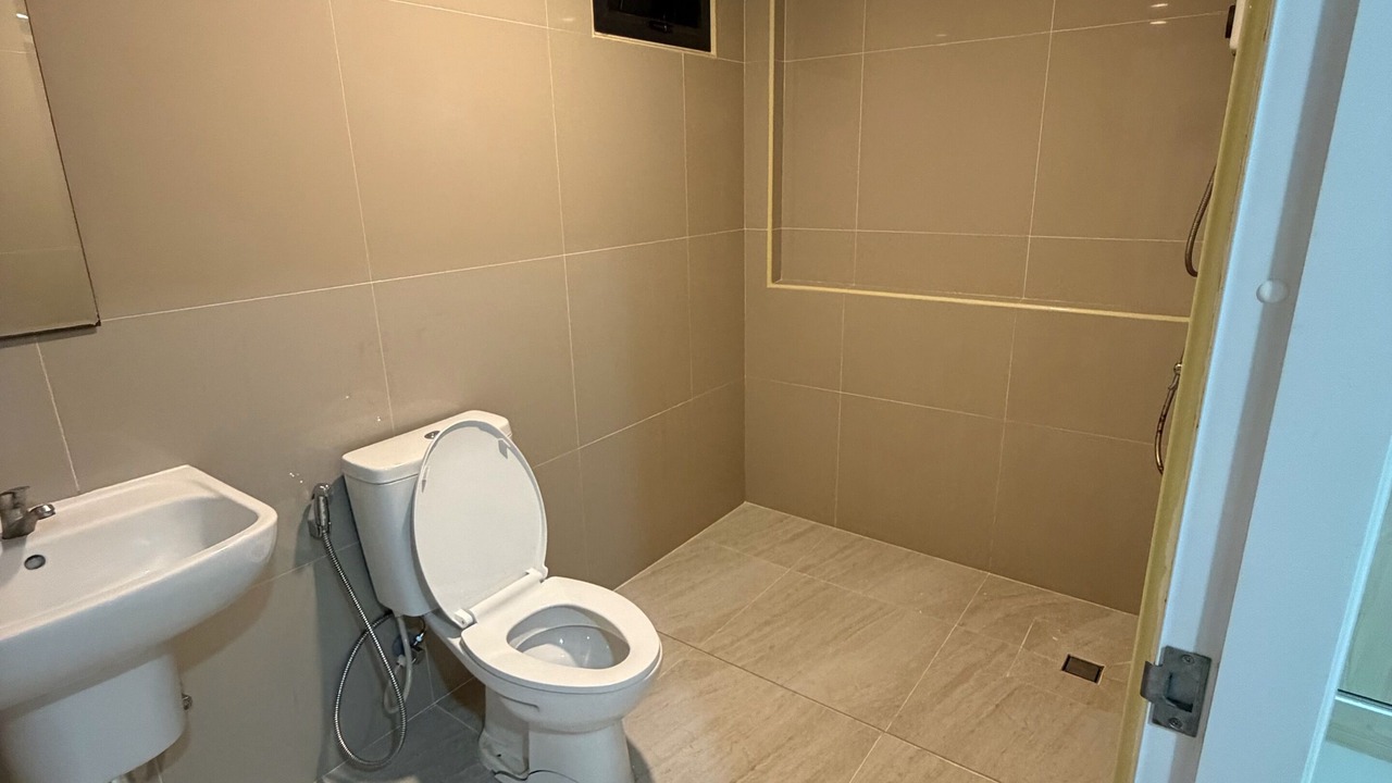 Photo of Bathroom in Ongkharak