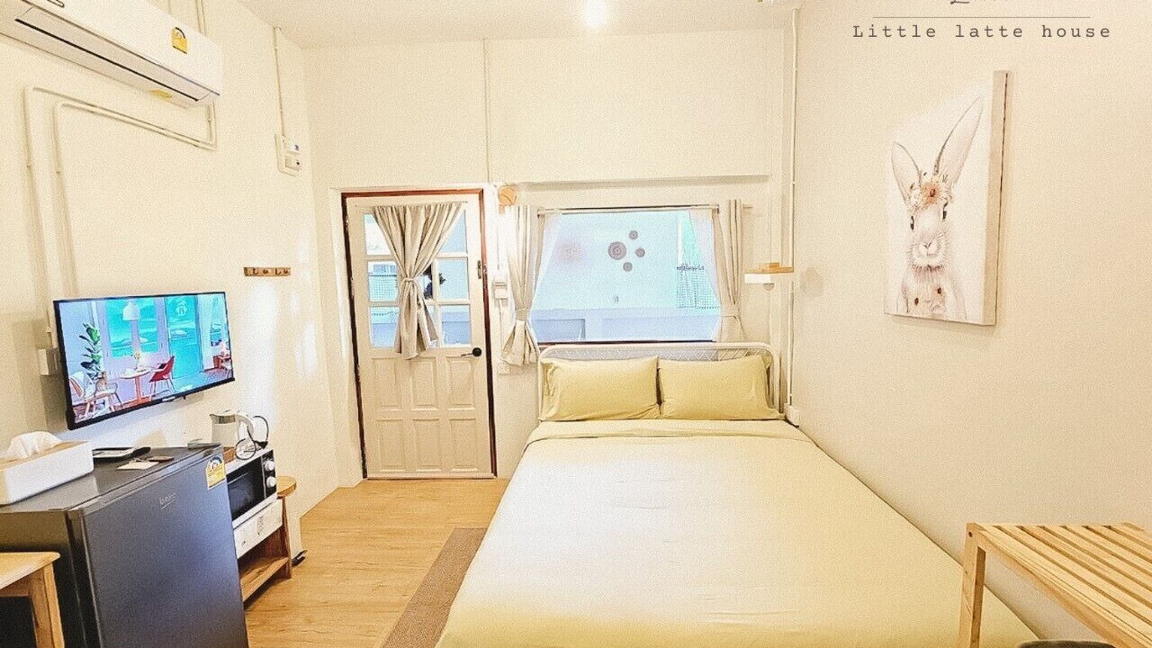 Photo of Bedroom in Chalong