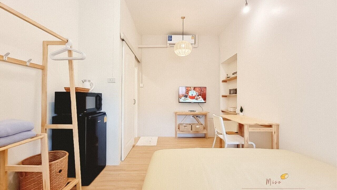 Photo of Bedroom in Chalong