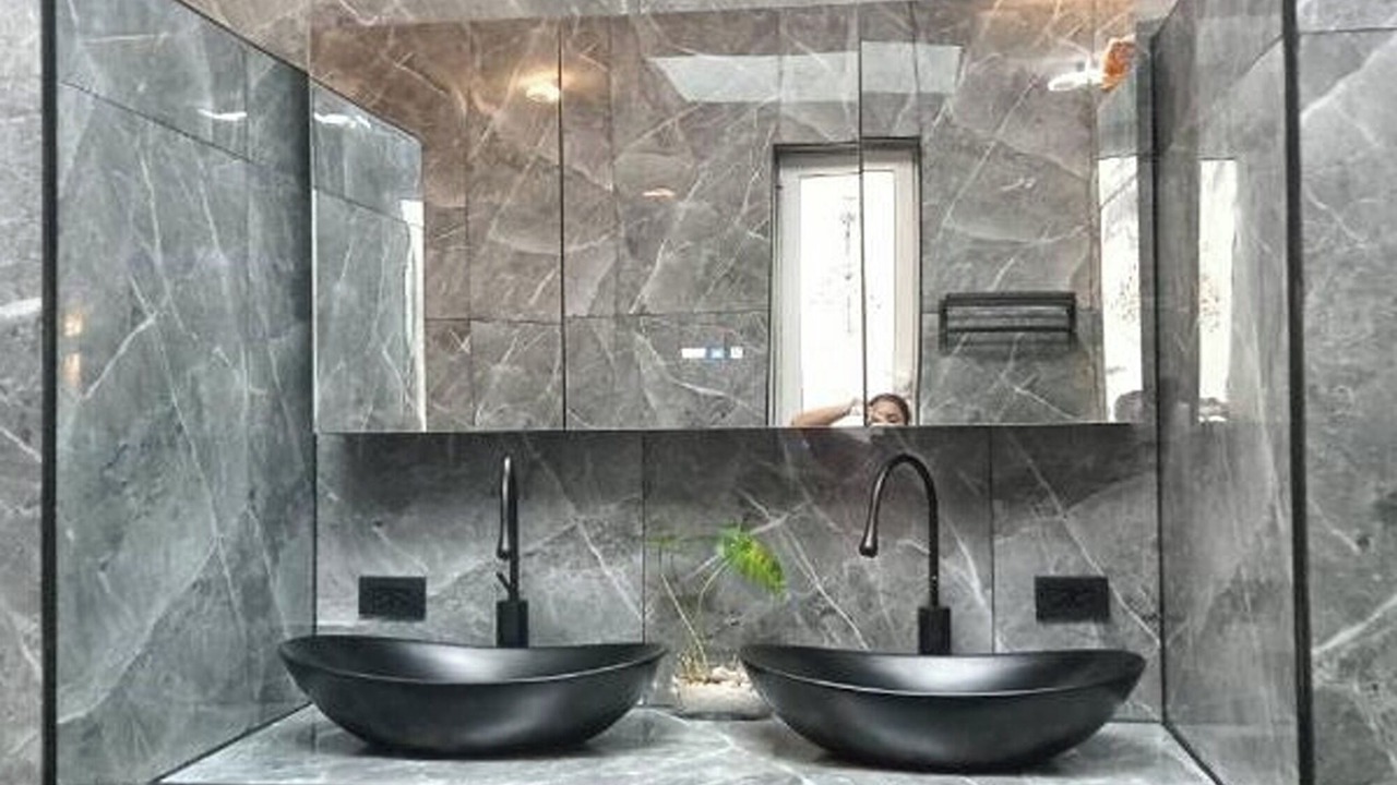 Photo of Bathroom in Kathu