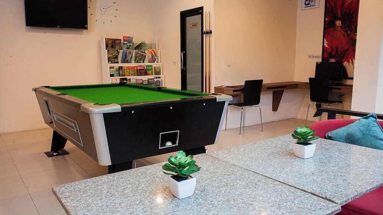 Photo of Livingroom in Nanai Road