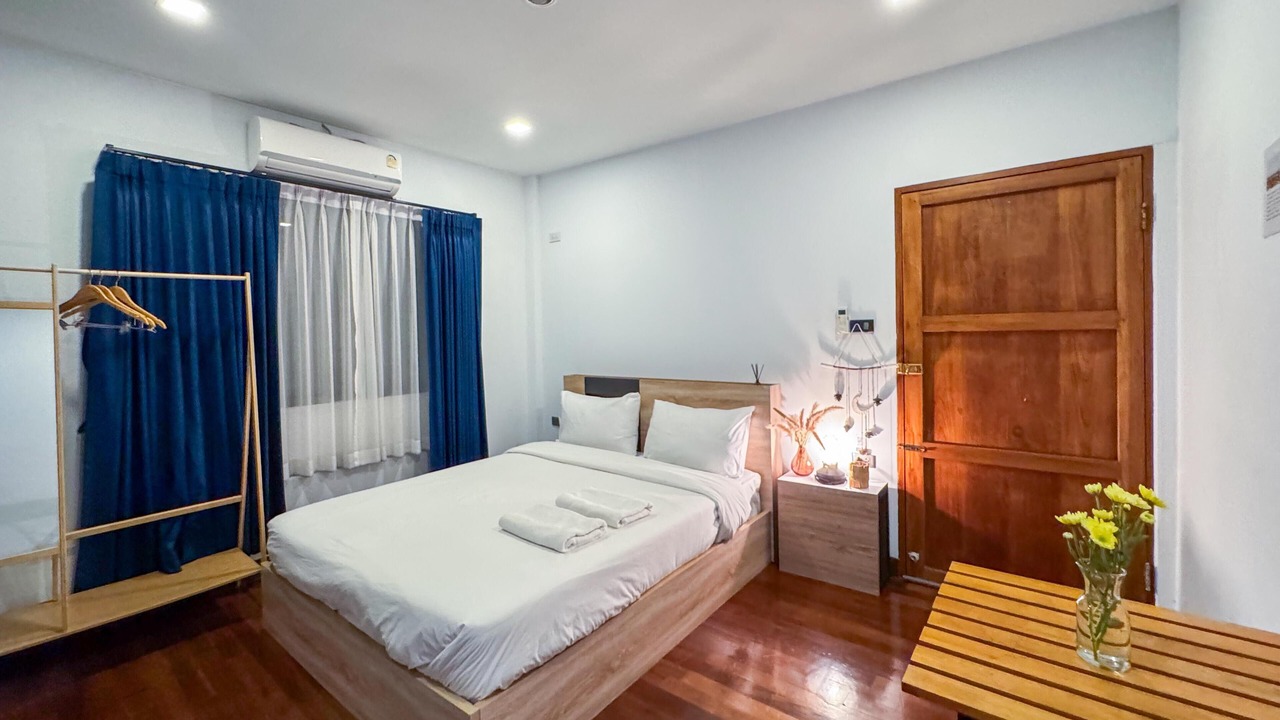 Photo of Bedroom in Chang Moi