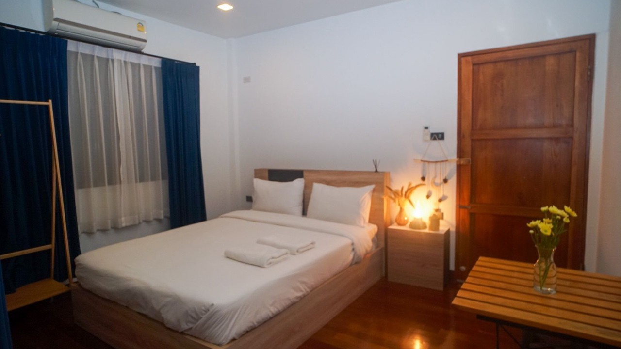 Photo of Bedroom in Chang Moi