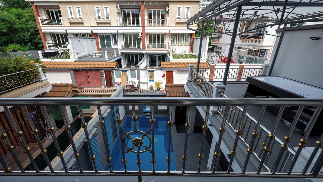 Photo of Patio Balcony in Pratumnak Hill