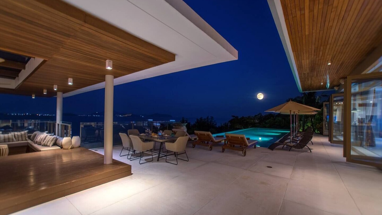 Photo of Patio Balcony in Talat Nuea