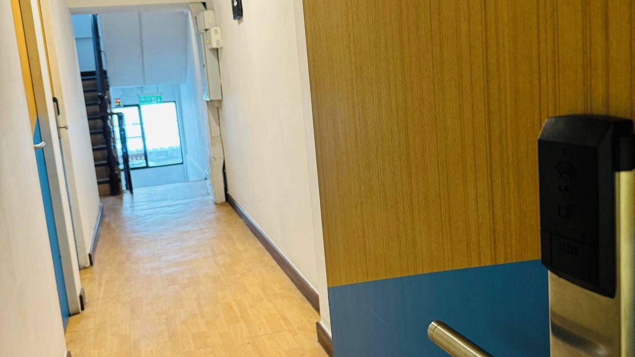 Photo of Bedroom in Embassy District