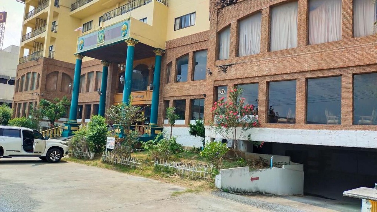 Photo of Outdoor in Bang Rak Phatthana