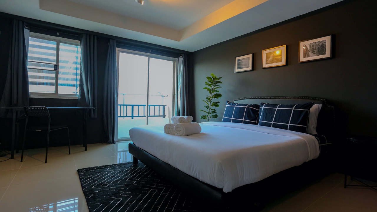 Photo of Bedroom in Chalong