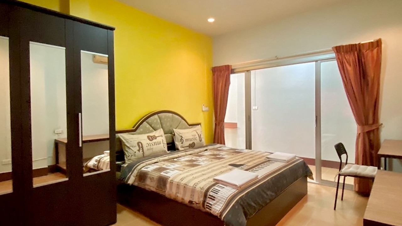 Photo of Bedroom in Thep Kasattri