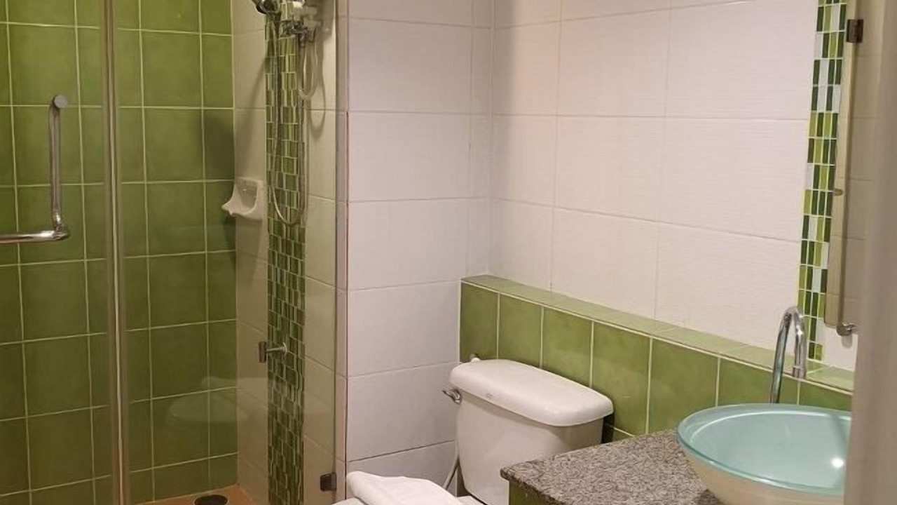 Photo of Bathroom in Rama 9