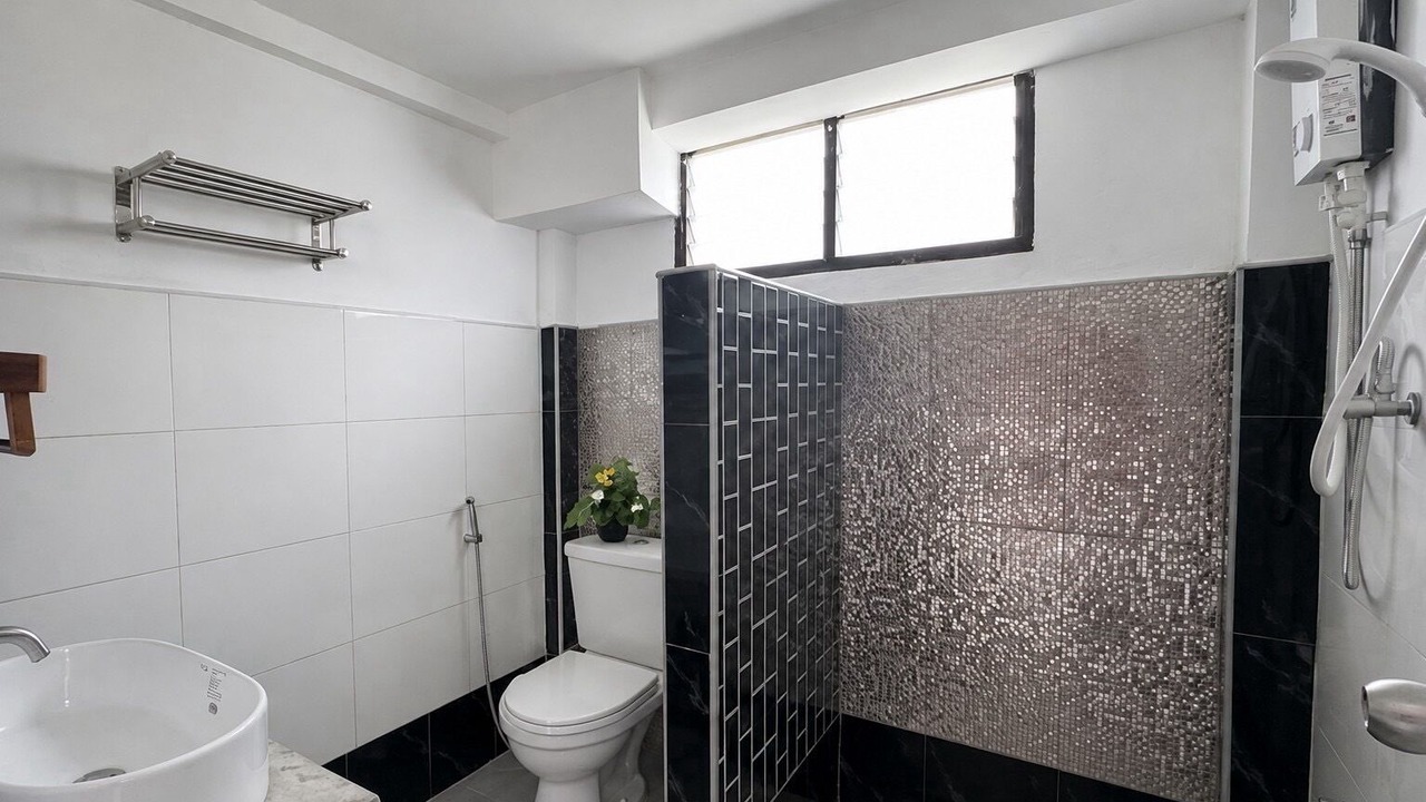 Photo of Bathroom in Mae Rim