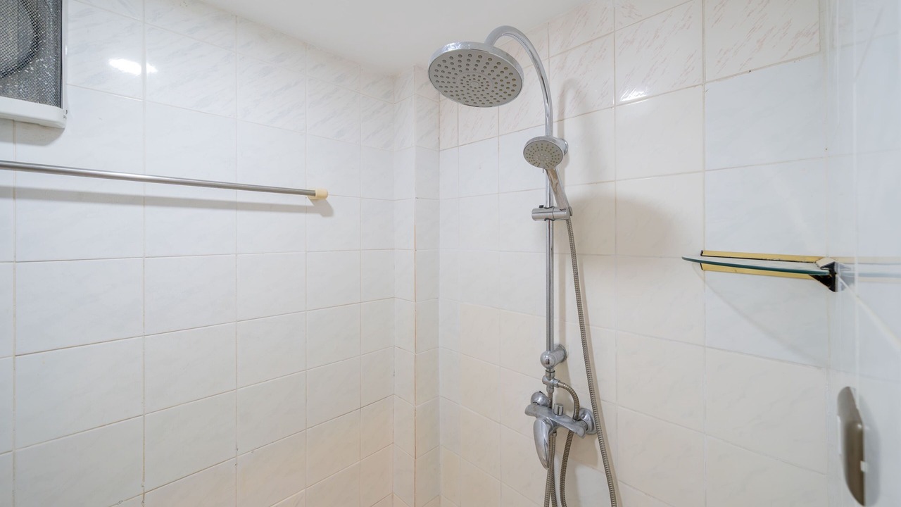 Photo of Bathroom in Kata