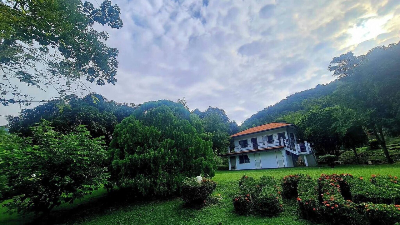 Photo of Patio Balcony in Phetchaburi