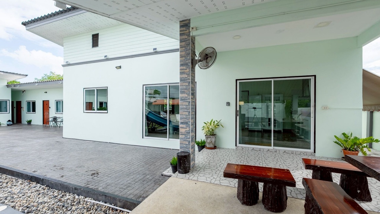 Photo of Outdoor in Pong
